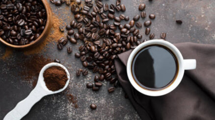How To Use Coffee For Skin Whitening